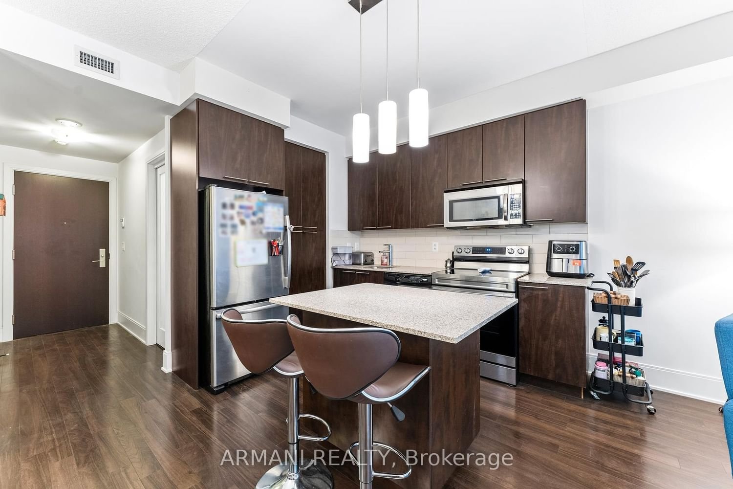 25 Broadway Ave, unit 1106 for sale - image #8