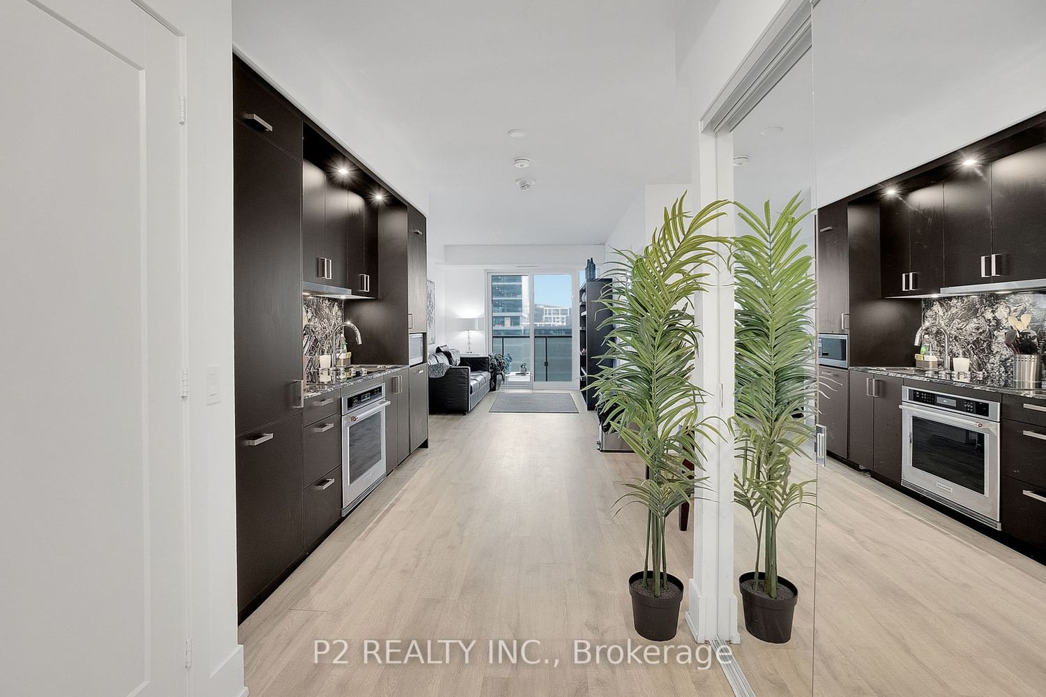 480 Front St W, unit 1001 for sale - image #9