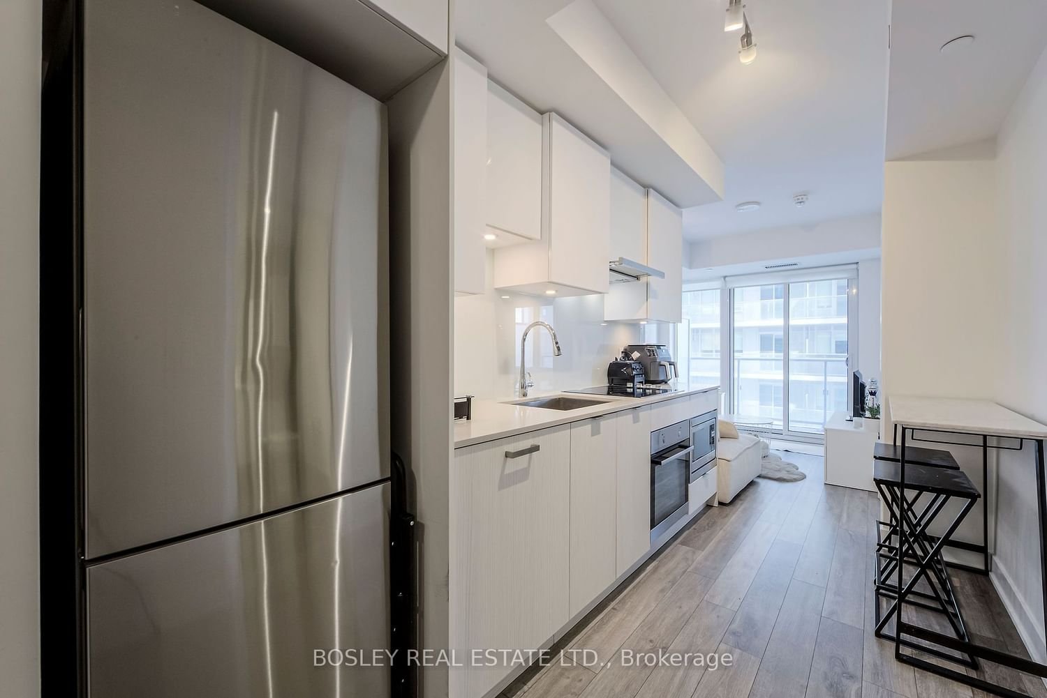 99 Broadway Ave, unit 3108 for rent - image #4