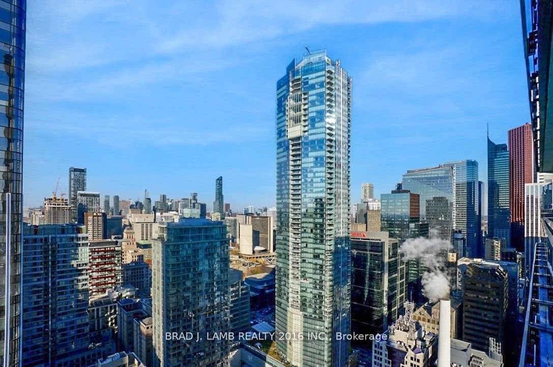 224 King St W, unit 3701 for rent - image #18