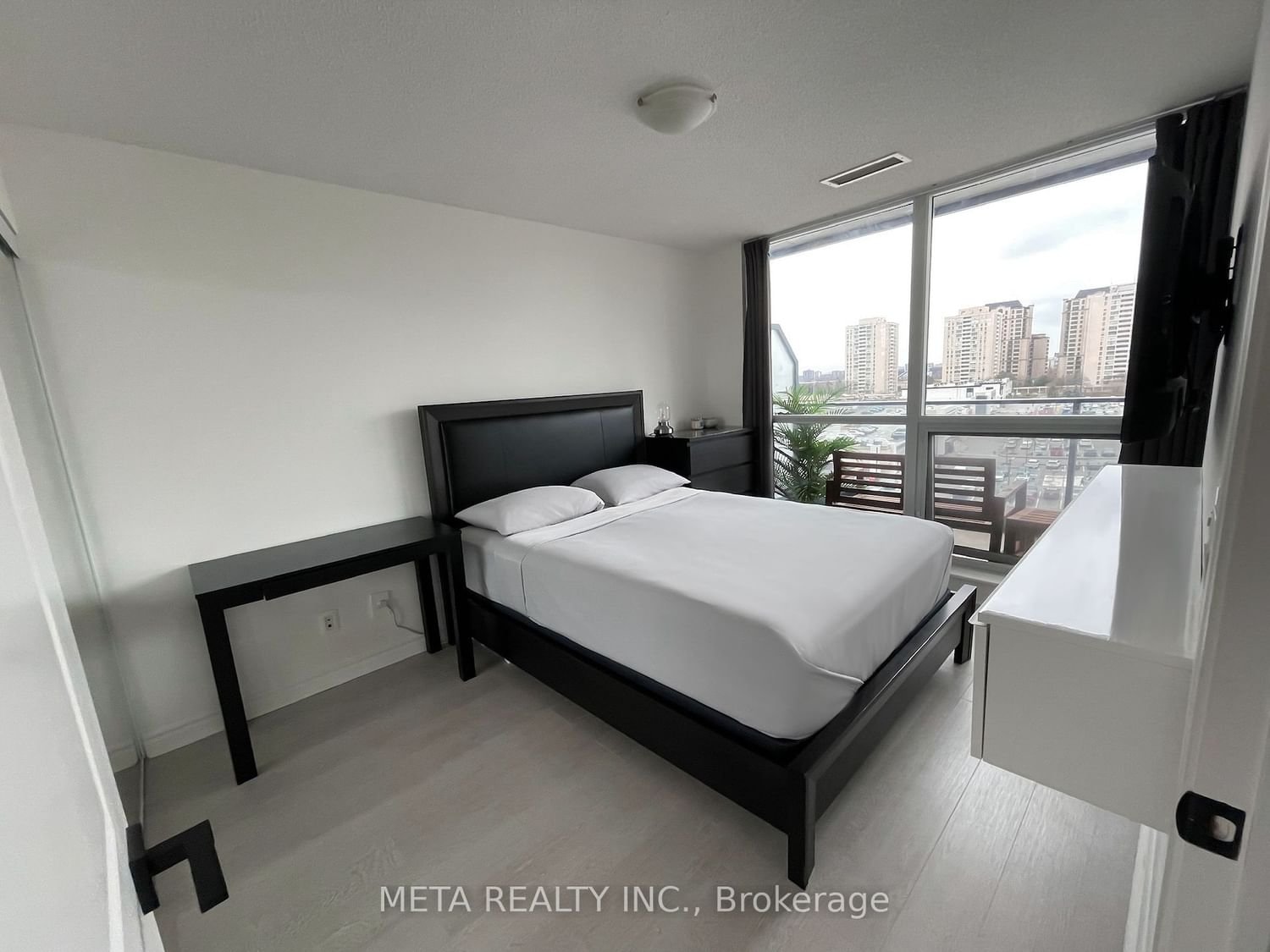 2885 Bayview Ave, unit 406 for sale - image #8