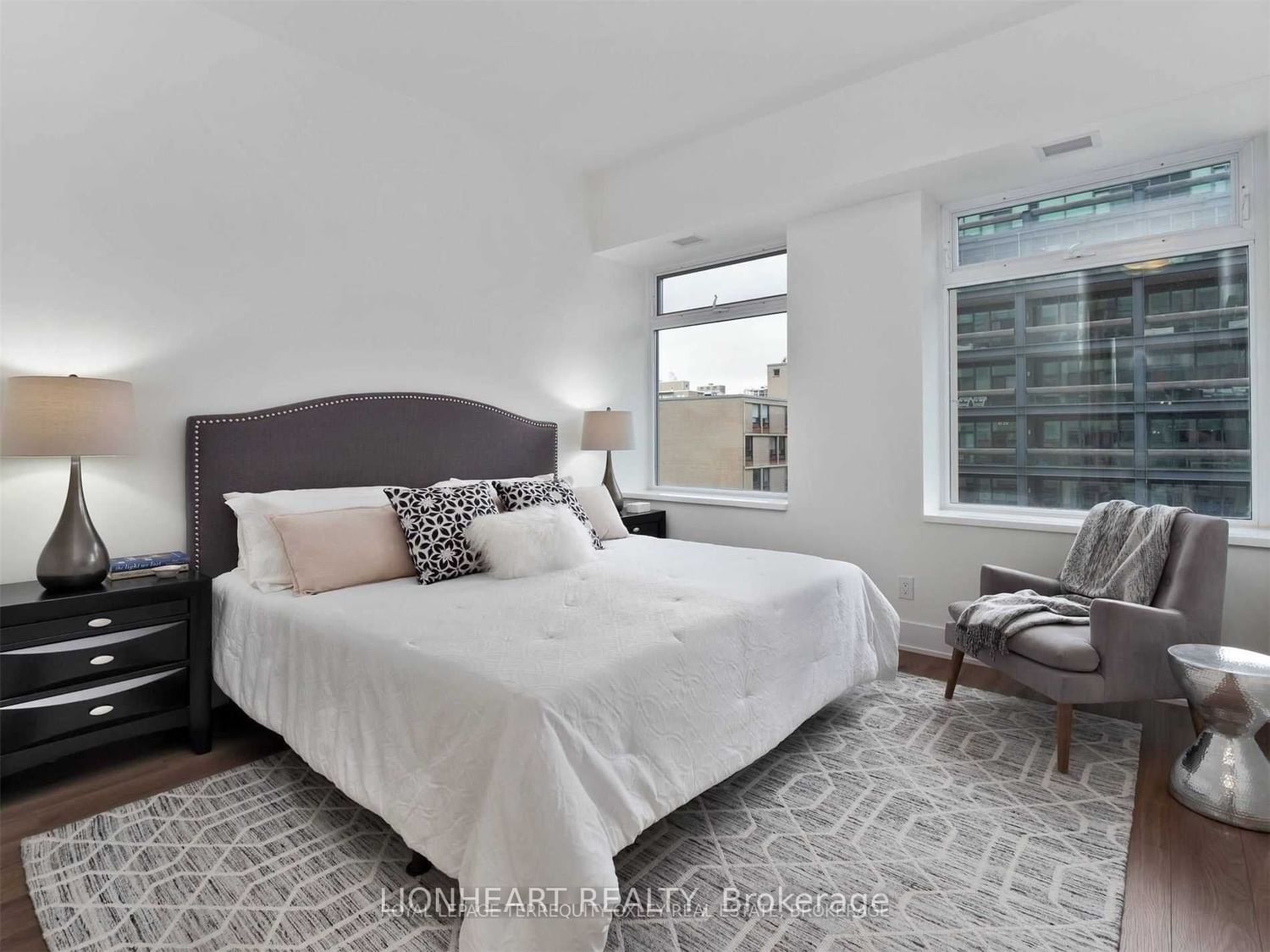 111 St Clair Ave W, unit 605 for sale - image #11