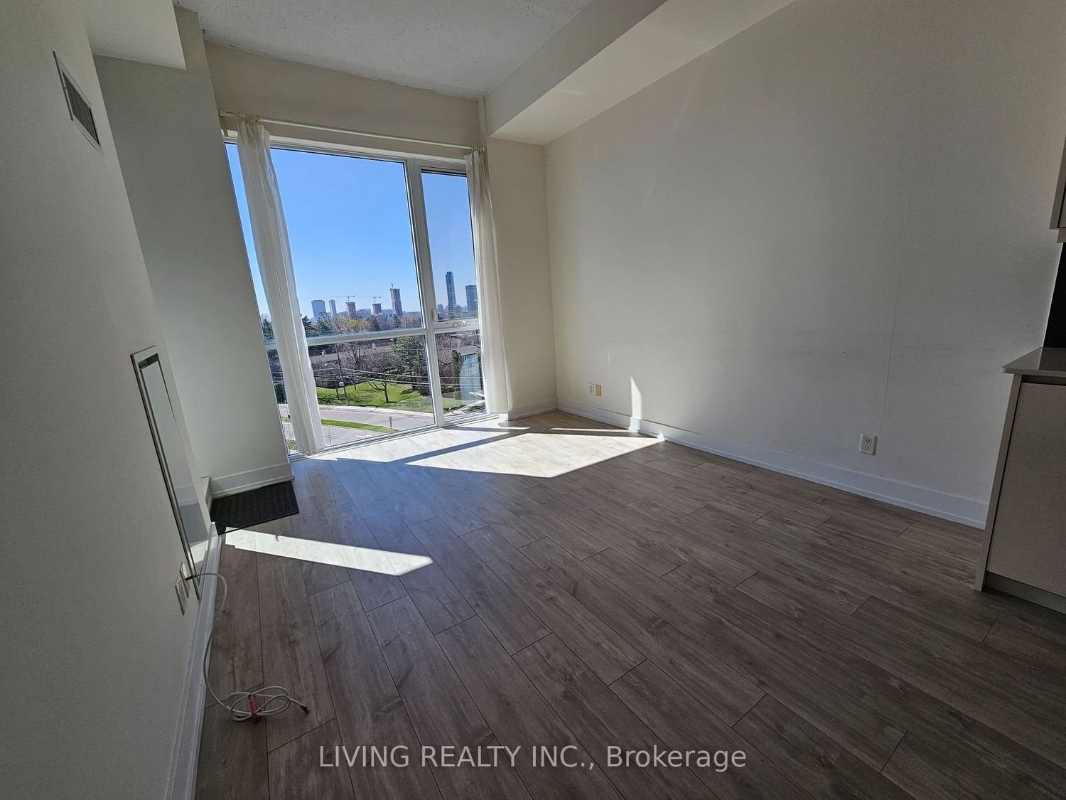 75 The Donway W, unit 609 for rent - image #4