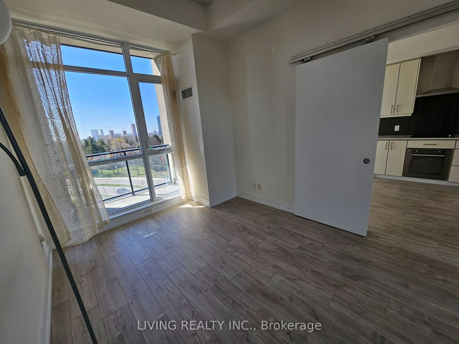 75 The Donway W, unit 609 for rent - image #8