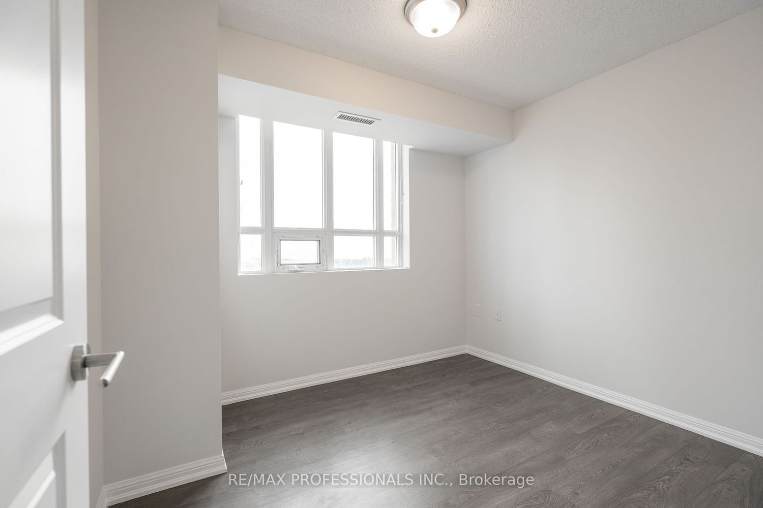 125 Western Battery Rd, unit 1607 for rent - image #13