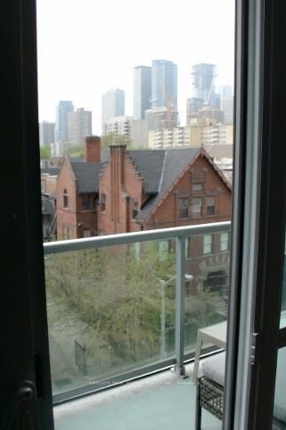 120 Homewood Ave, unit 512 for rent - image #5