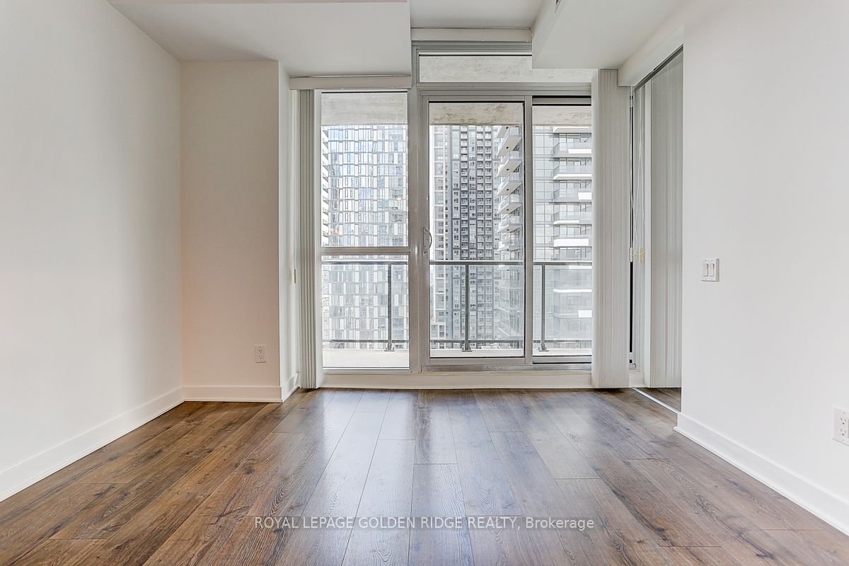 290 Adelaide St W, unit 2002 for sale - image #16