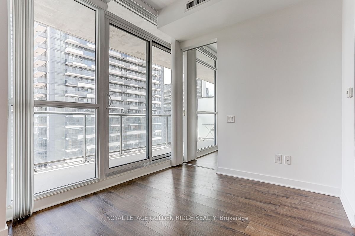 290 Adelaide St W, unit 2002 for sale - image #21
