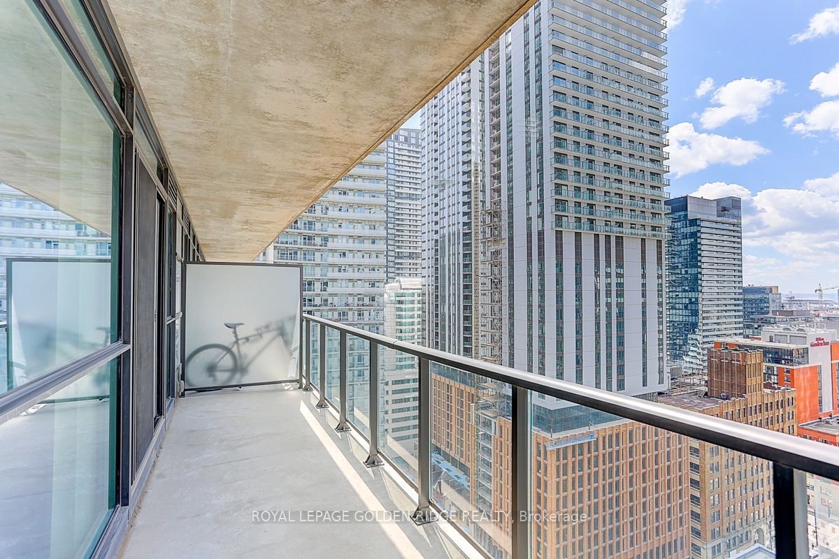 290 Adelaide St W, unit 2002 for sale - image #32