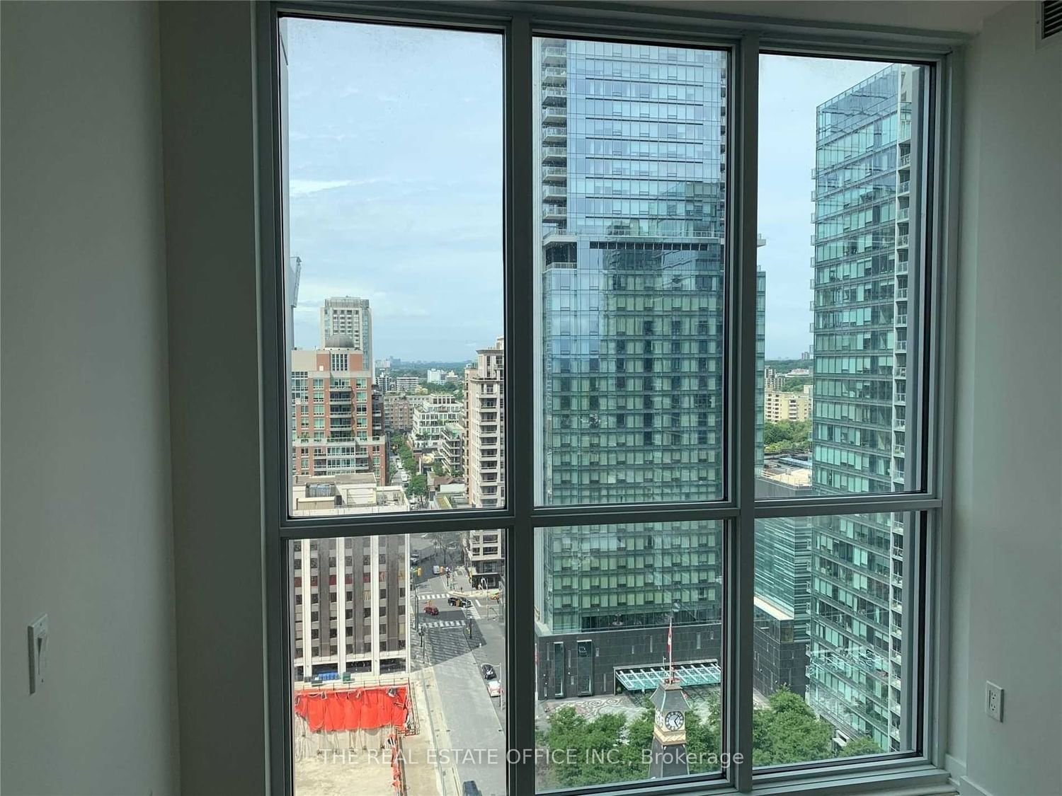 1 Yorkville Ave, unit 1705 for rent - image #10