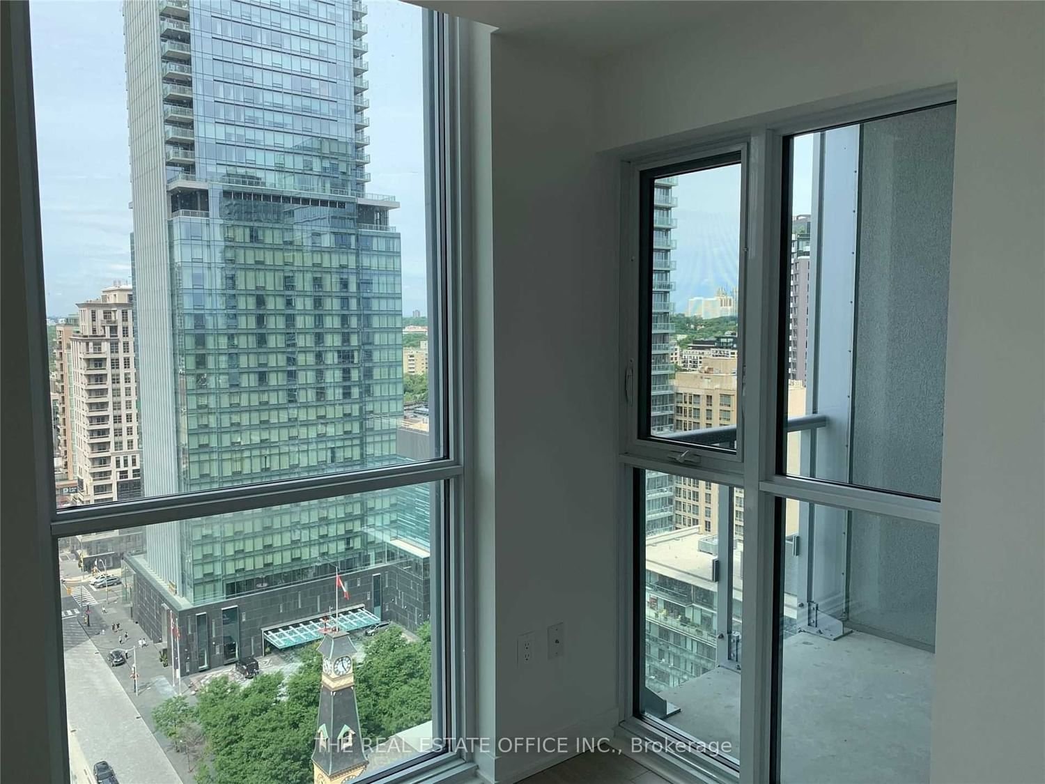 1 Yorkville Ave, unit 1705 for rent - image #16