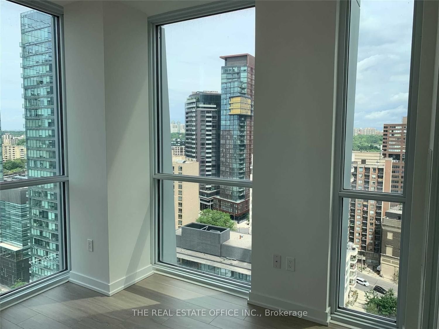 1 Yorkville Ave, unit 1705 for rent - image #17
