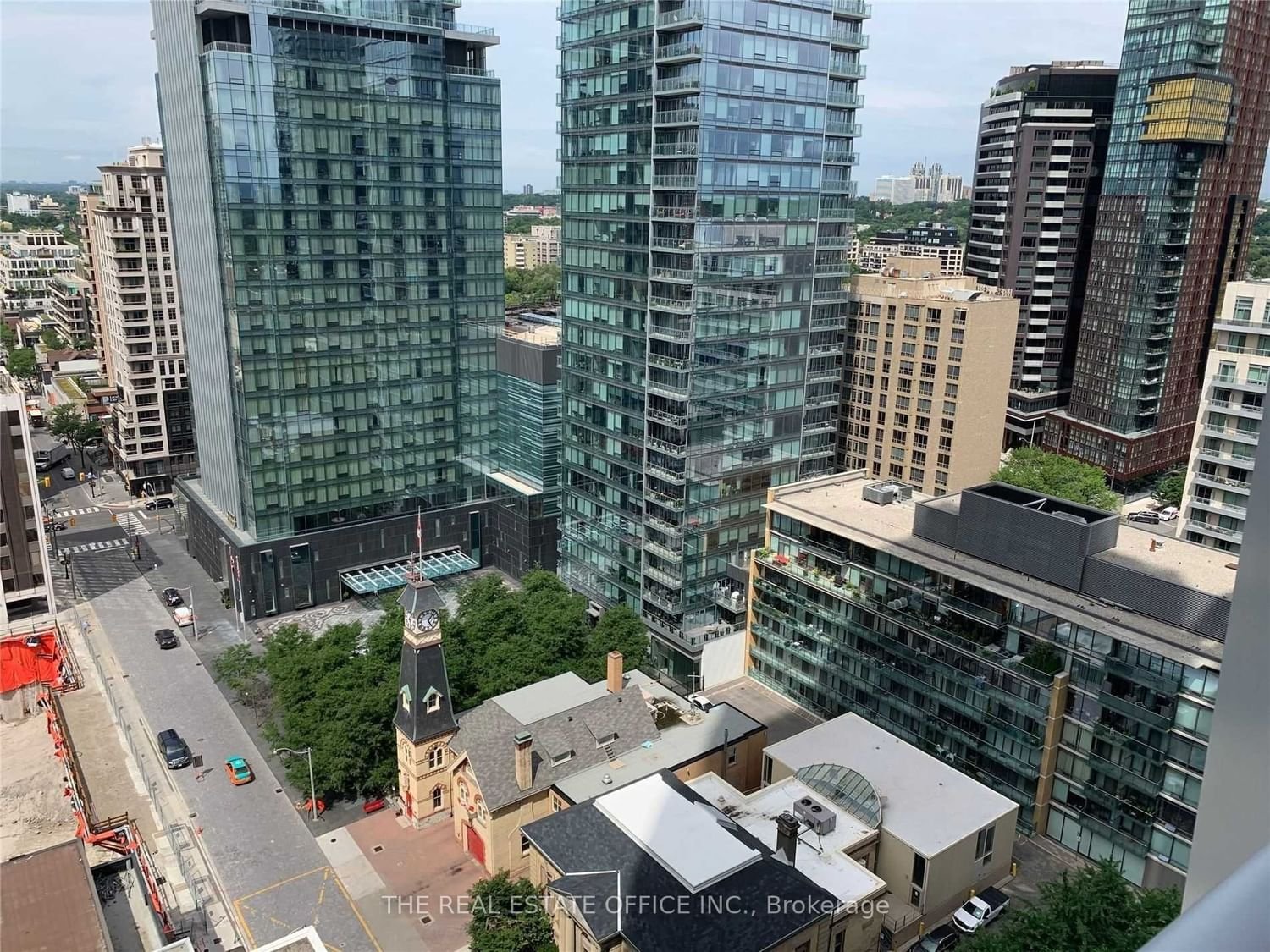 1 Yorkville Ave, unit 1705 for rent - image #8