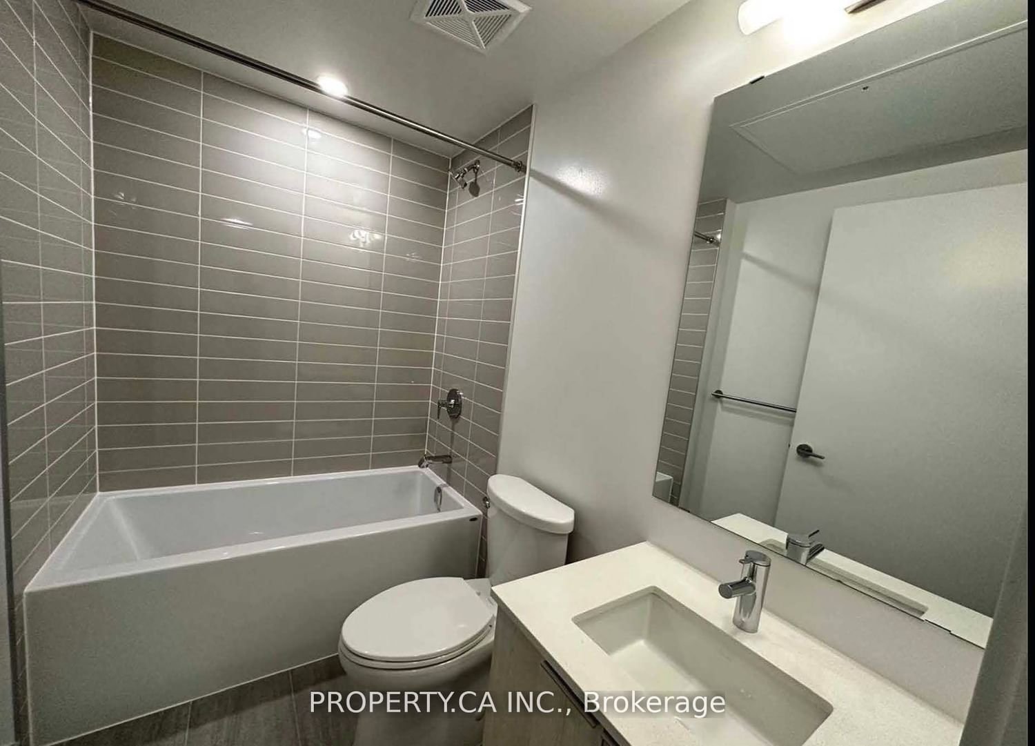 357 King St W, unit 2404 for rent - image #13