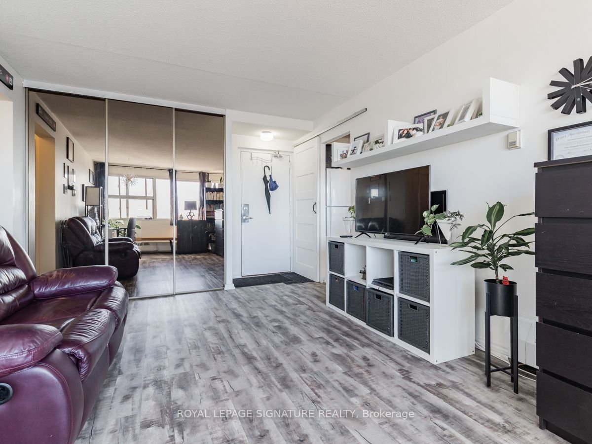 725 Don Mills Rd, unit 2604 for rent - image #8