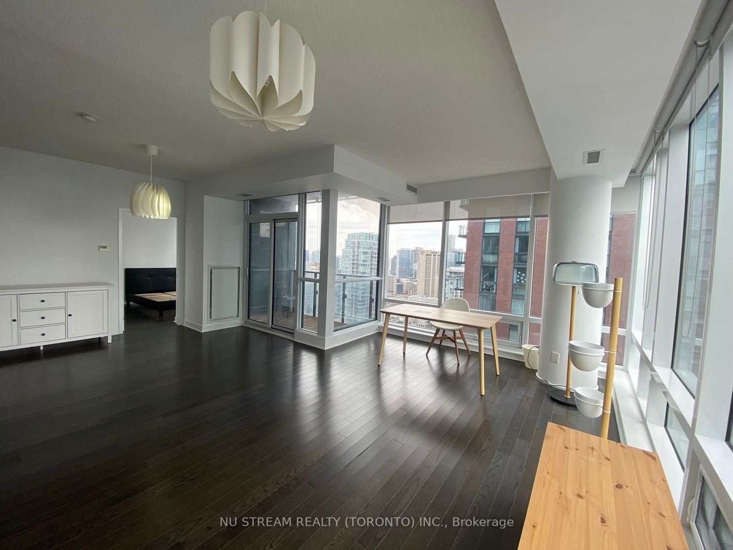 295 Adelaide St W, unit 4107 for rent - image #5