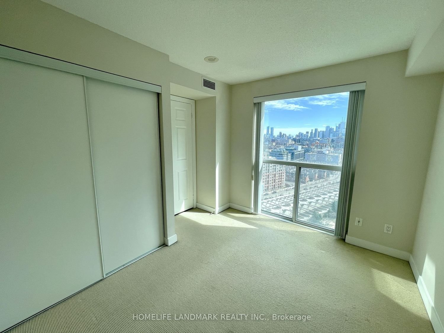 100 Western Battery Rd, unit 1912 for rent - image #9