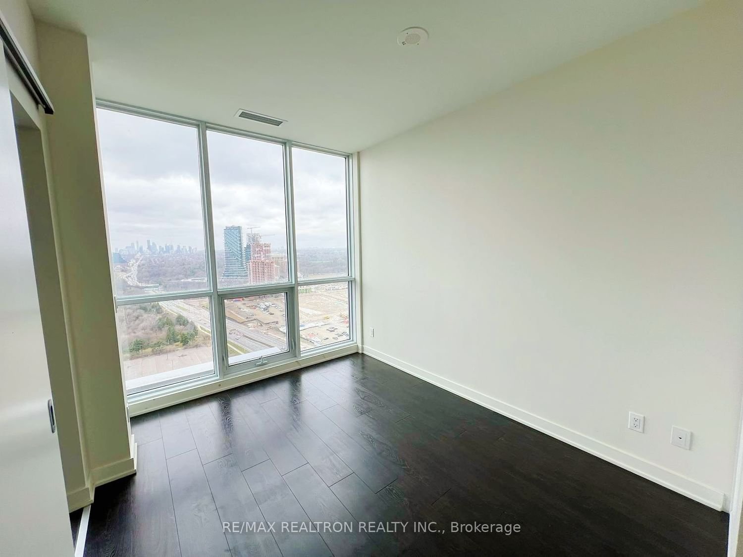 6 Sonic Way N, unit 3101 for rent - image #10