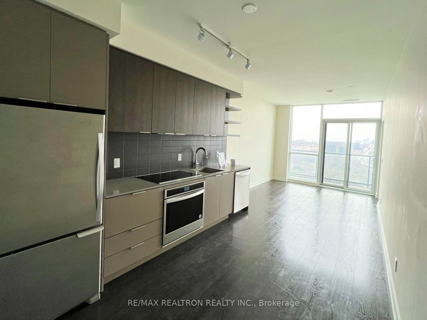 6 Sonic Way N, unit 3101 for rent - image #3