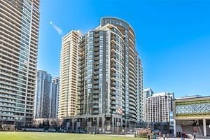 35 Hollywood Ave, unit 612 for sale - image #1