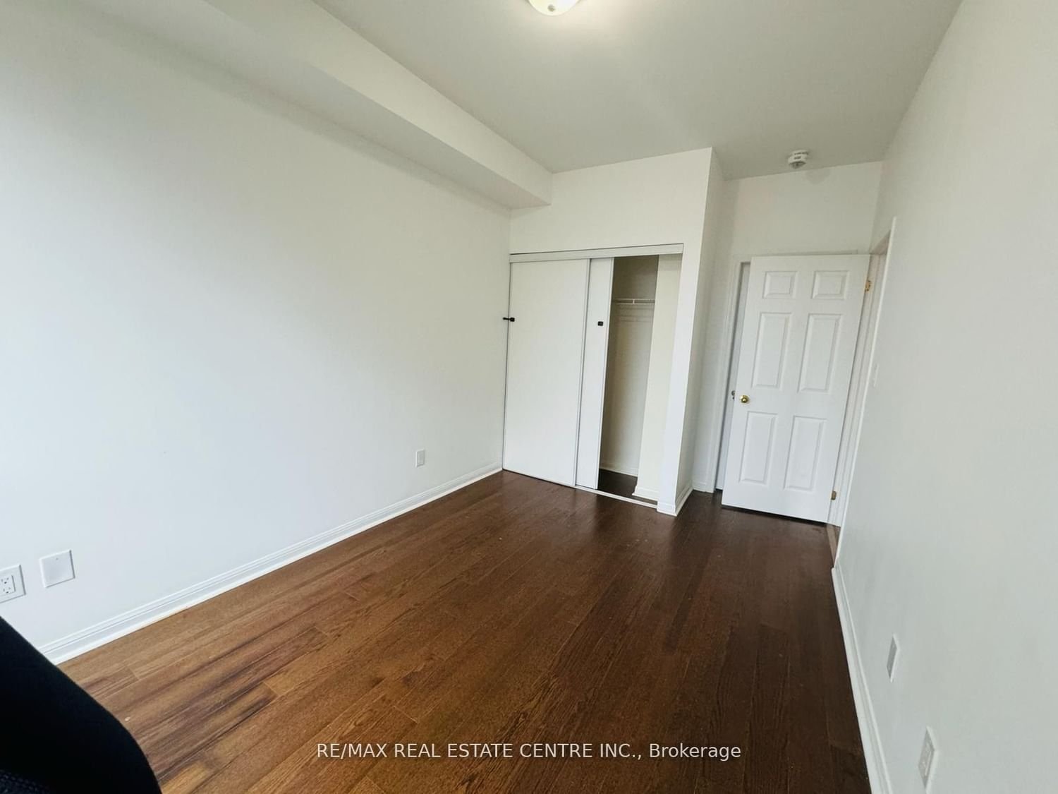 639 Lawrence Ave W, unit 321 for rent - image #12