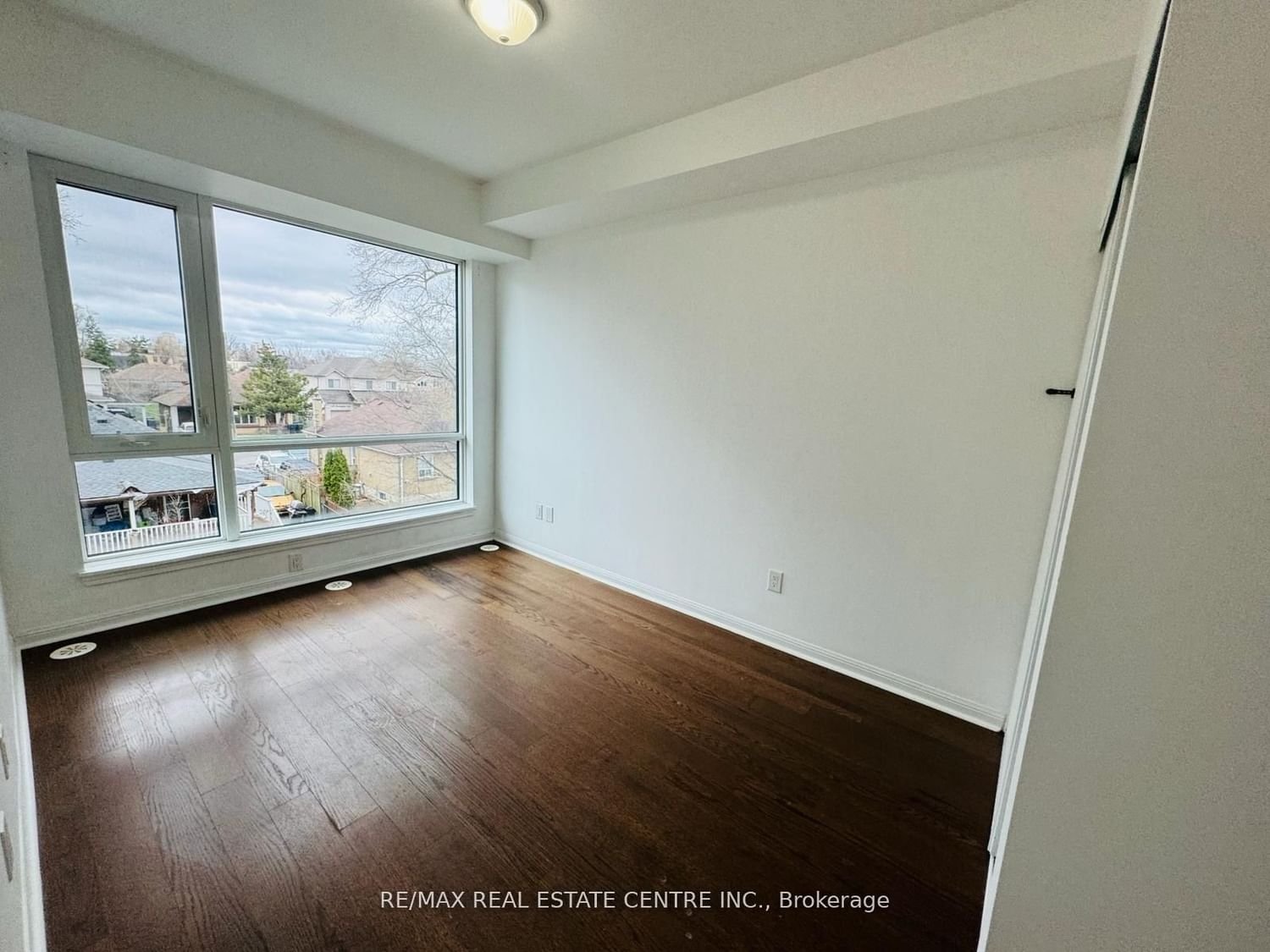 639 Lawrence Ave W, unit 321 for rent - image #13