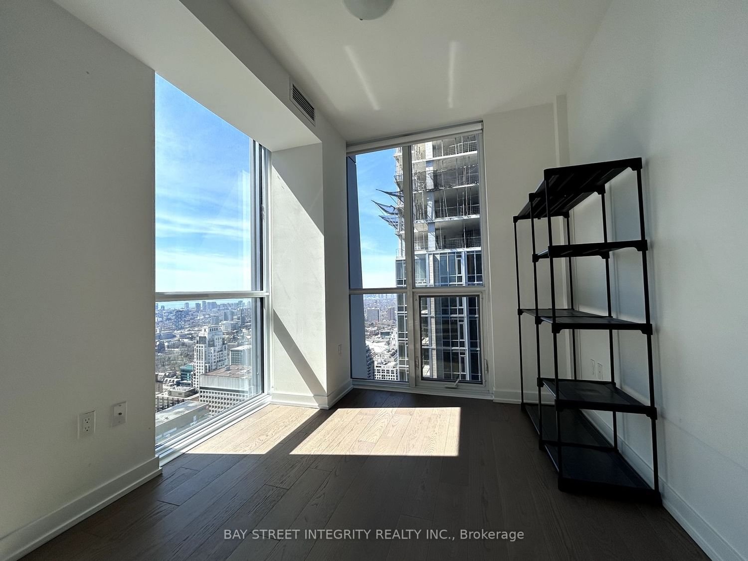 1 Yorkville Ave, unit 4802 for rent - image #7