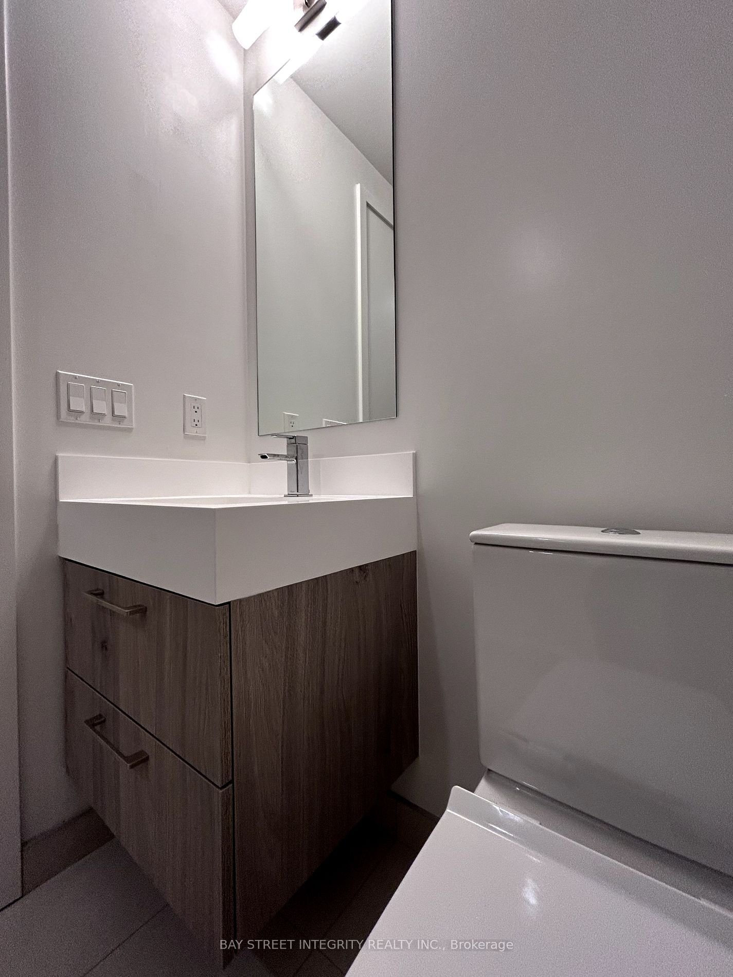 1 Yorkville Ave, unit 4802 for rent - image #8