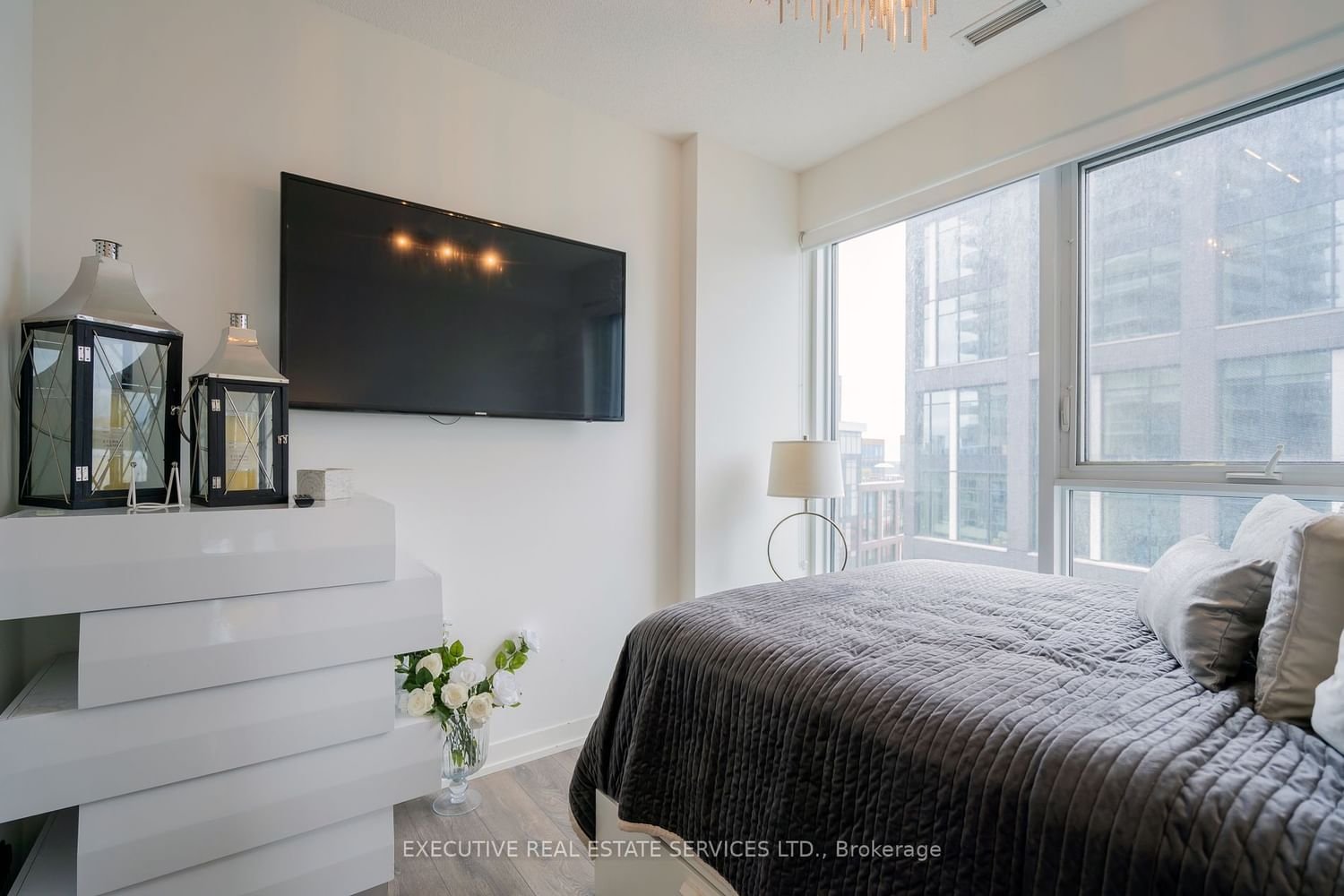 15 Lower Jarvis St, unit 1103 for sale - image #25