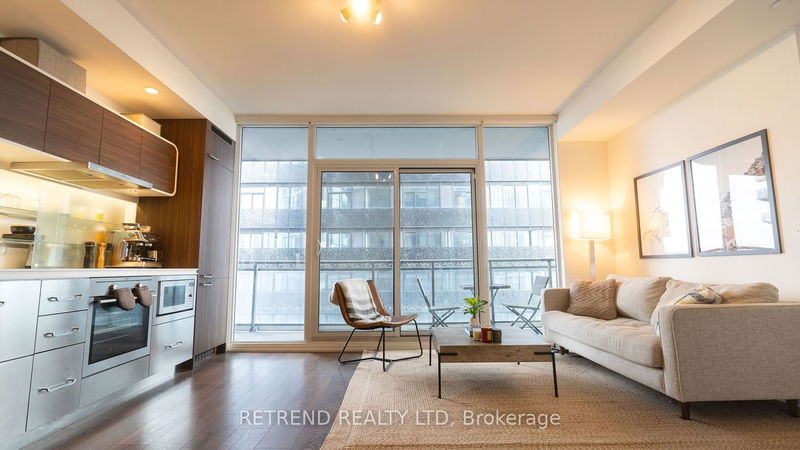 45 Charles St E, unit 3311 for sale - image #1