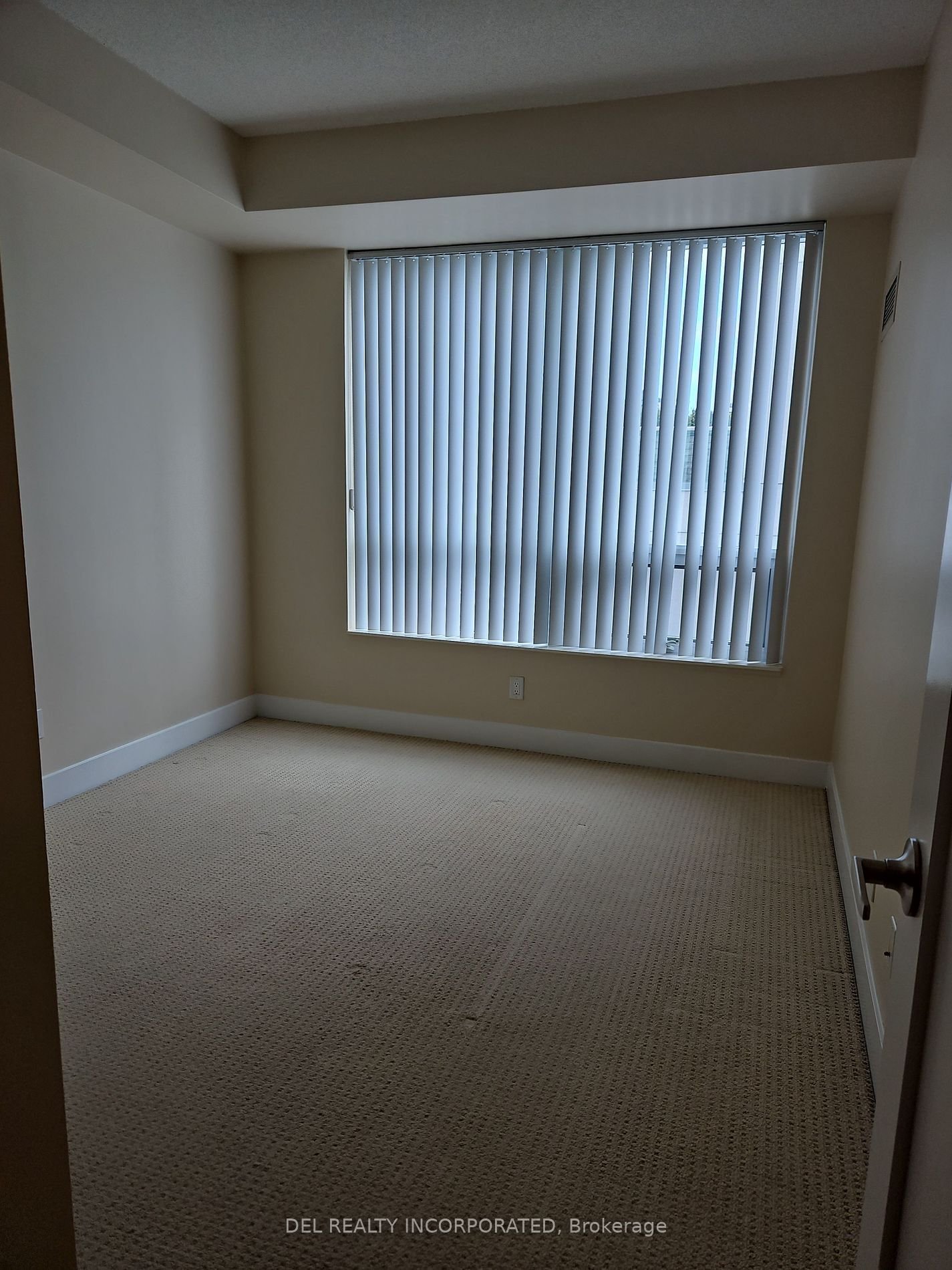120 Homewood Ave, unit 802 for rent - image #4