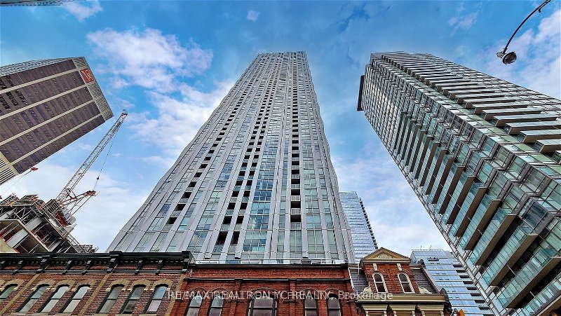 1 Yorkville Ave, unit 710 for rent - image #1