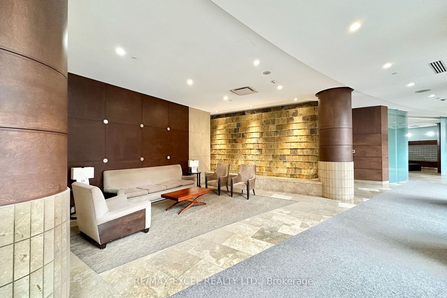 5 Northtown Way, unit 317 for sale - image #24
