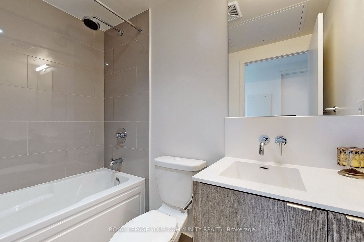 88 HARBOUR St, unit 2707 for sale - image #11