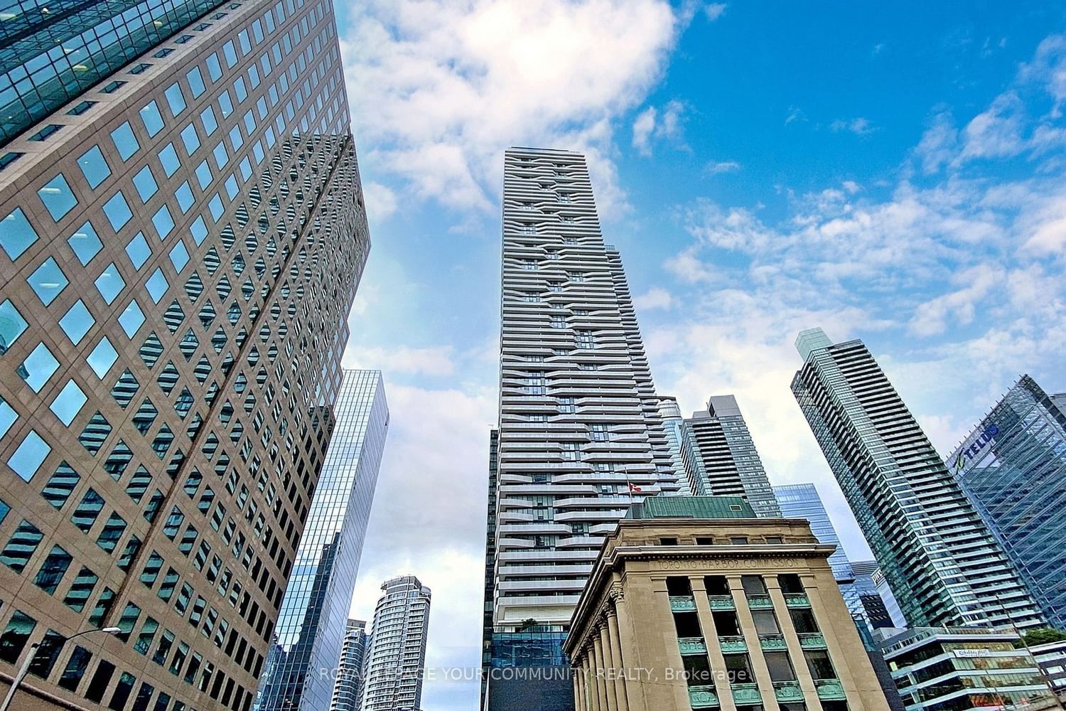 88 HARBOUR St, unit 2707 for sale - image #3