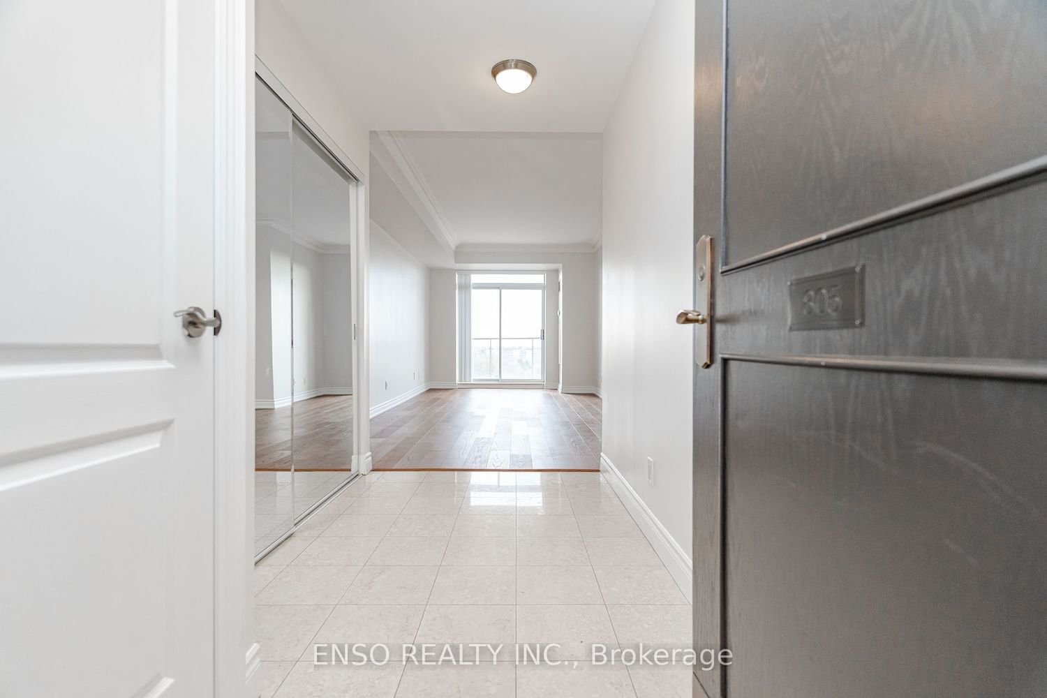 2 Clairtrell Rd, unit Unit805 for rent - image #2