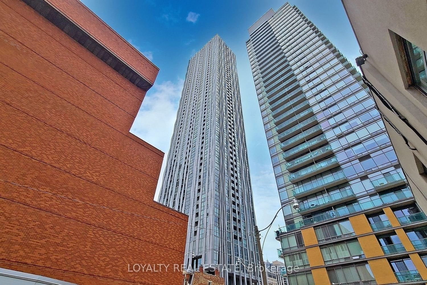 1 Yorkville Ave, unit 4909 for sale - image #2