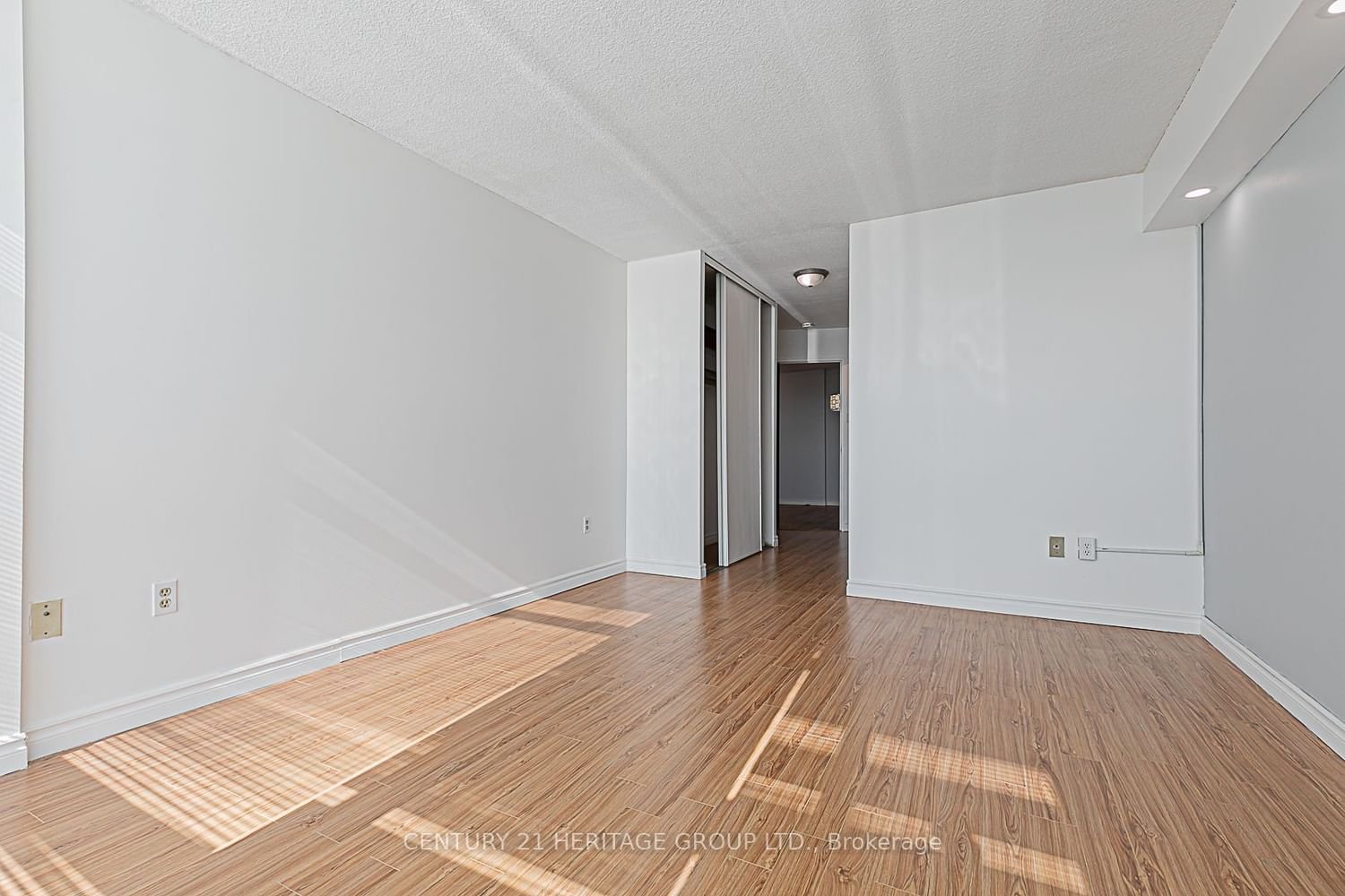 3303 Don Mills Rd, unit 2808 for sale - image #26