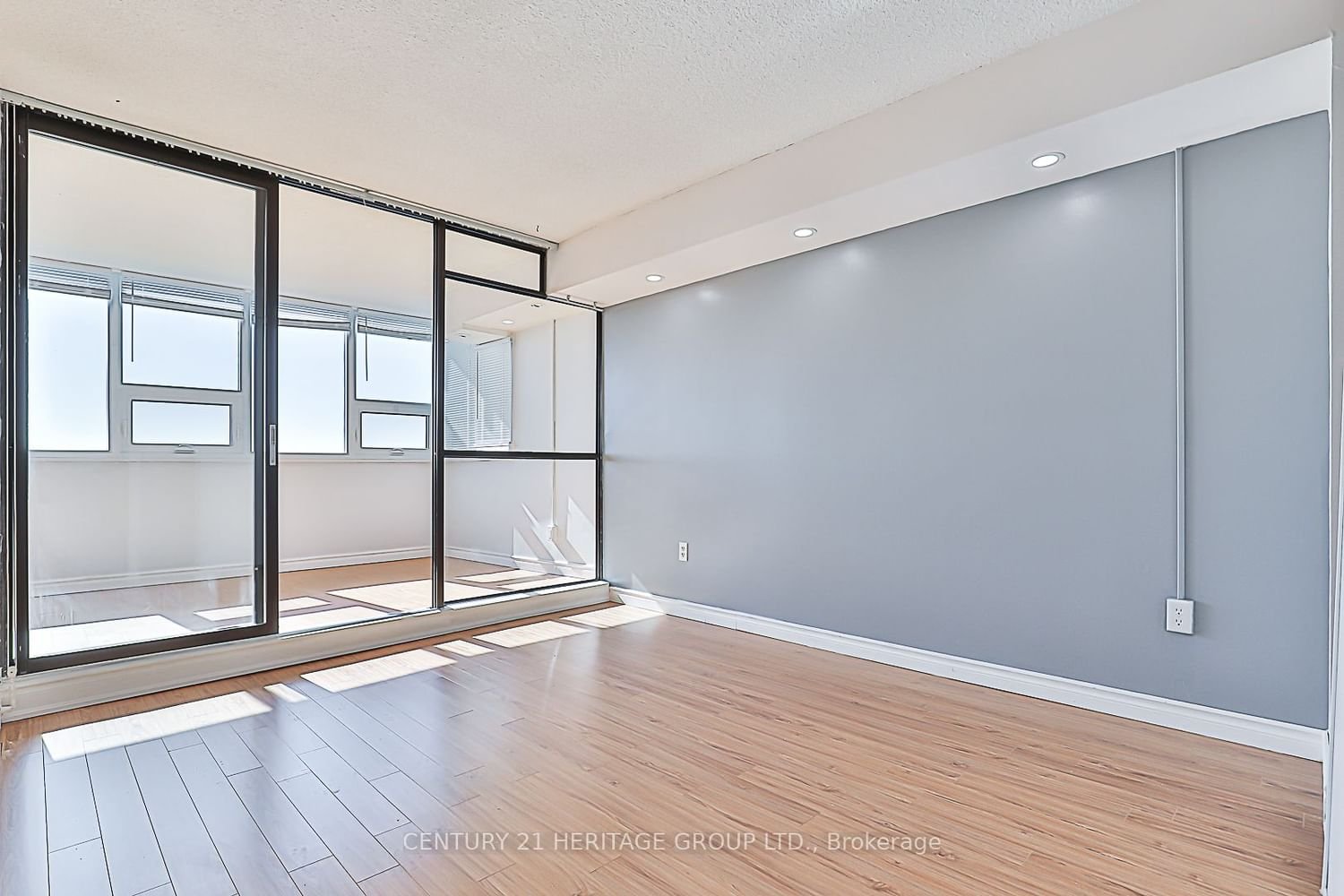 3303 Don Mills Rd, unit 2808 for sale - image #30