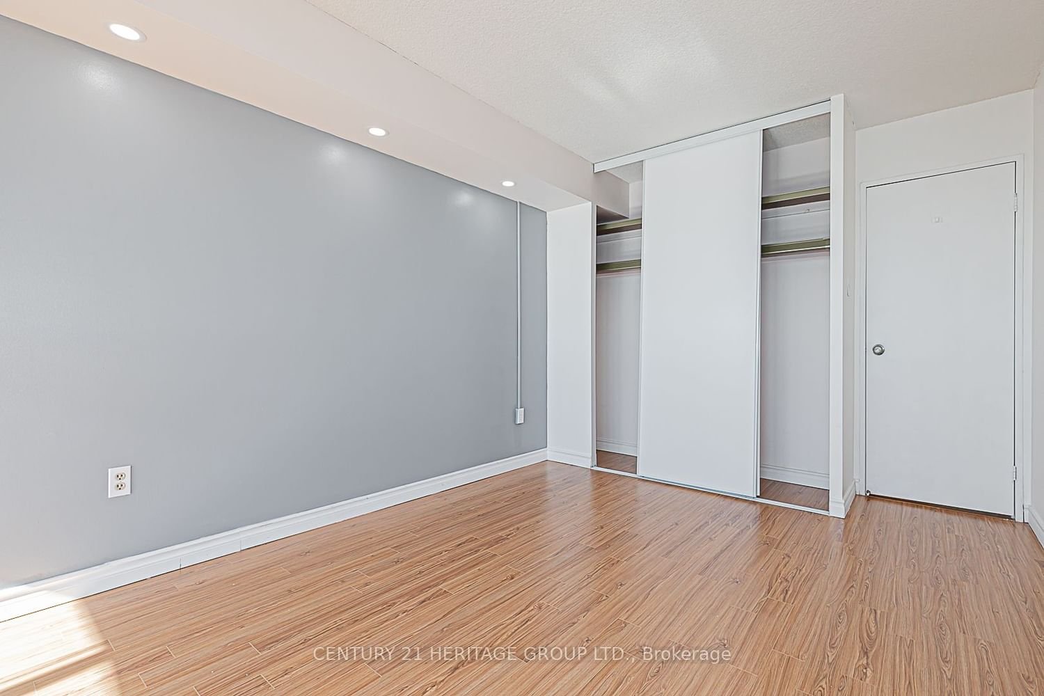 3303 Don Mills Rd, unit 2808 for sale - image #33