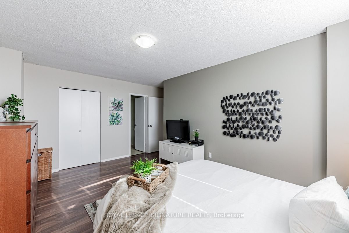 10 Muirhead Rd, unit 1006 for sale - image #15