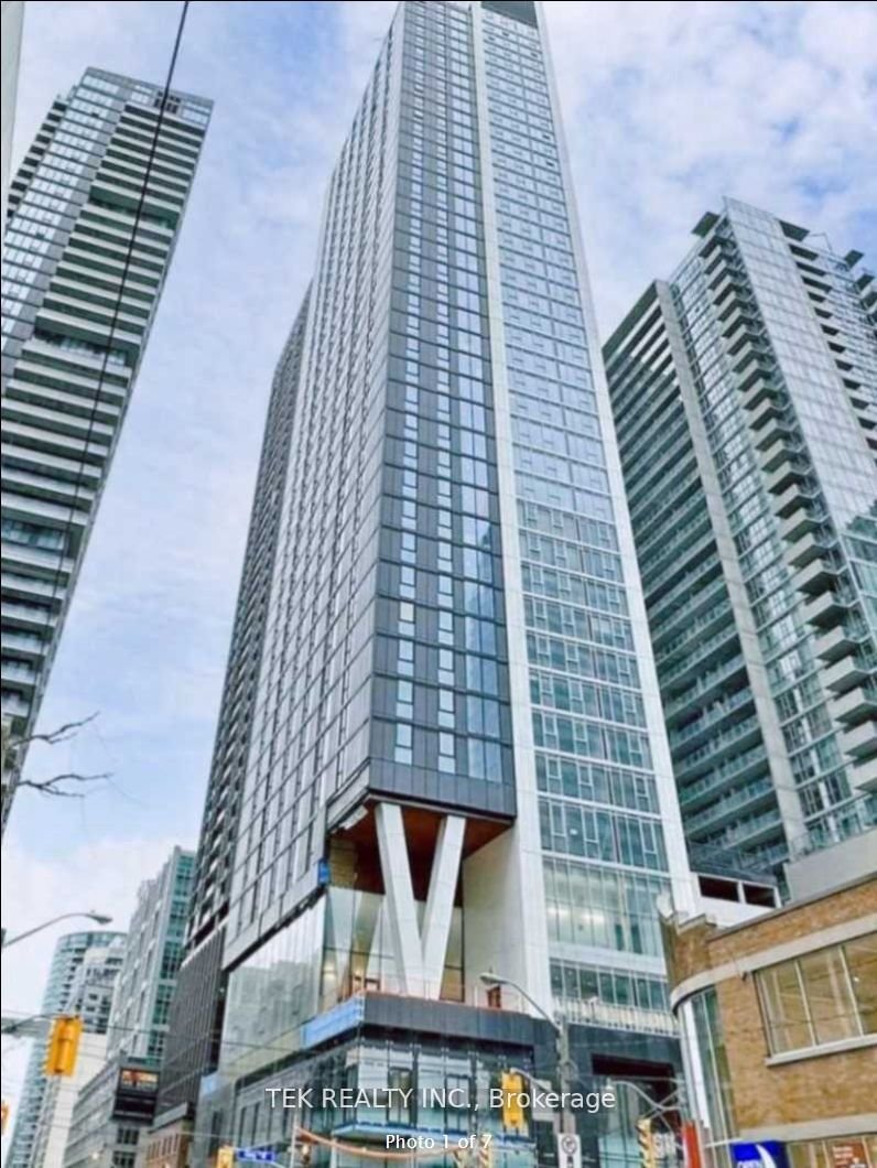 357 King St W, unit 1004 for rent - image #1
