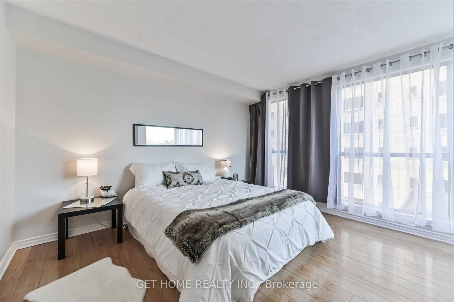 298 Jarvis St, unit 403 for rent - image #12