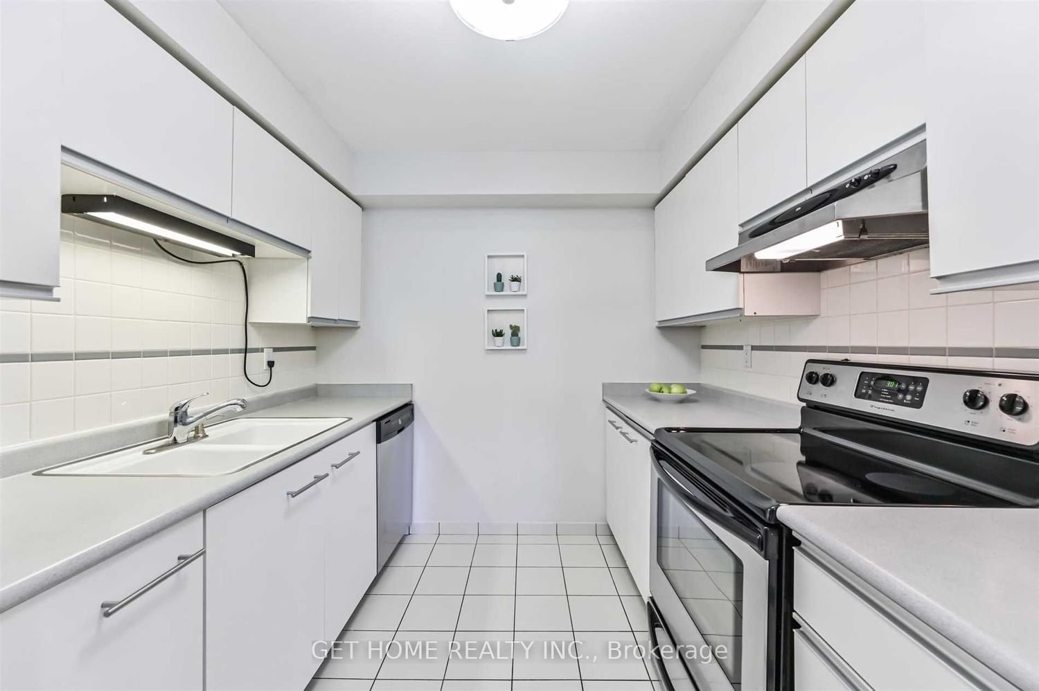 298 Jarvis St, unit 403 for rent - image #4