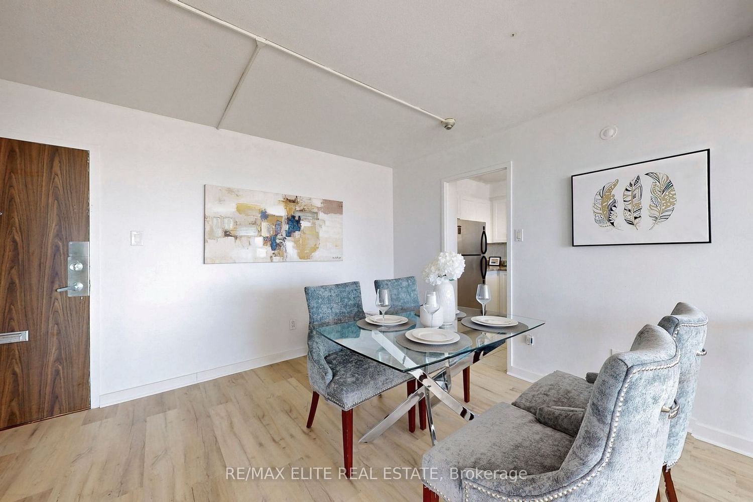 10 Parkway Forest Dr, unit 1505 for sale - image #11