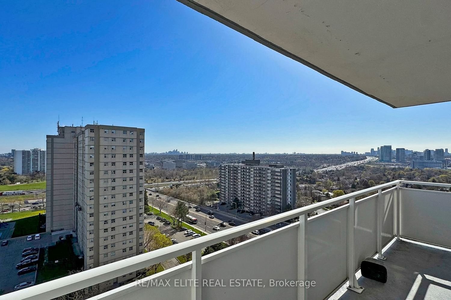 10 Parkway Forest Dr, unit 1505 for sale - image #27