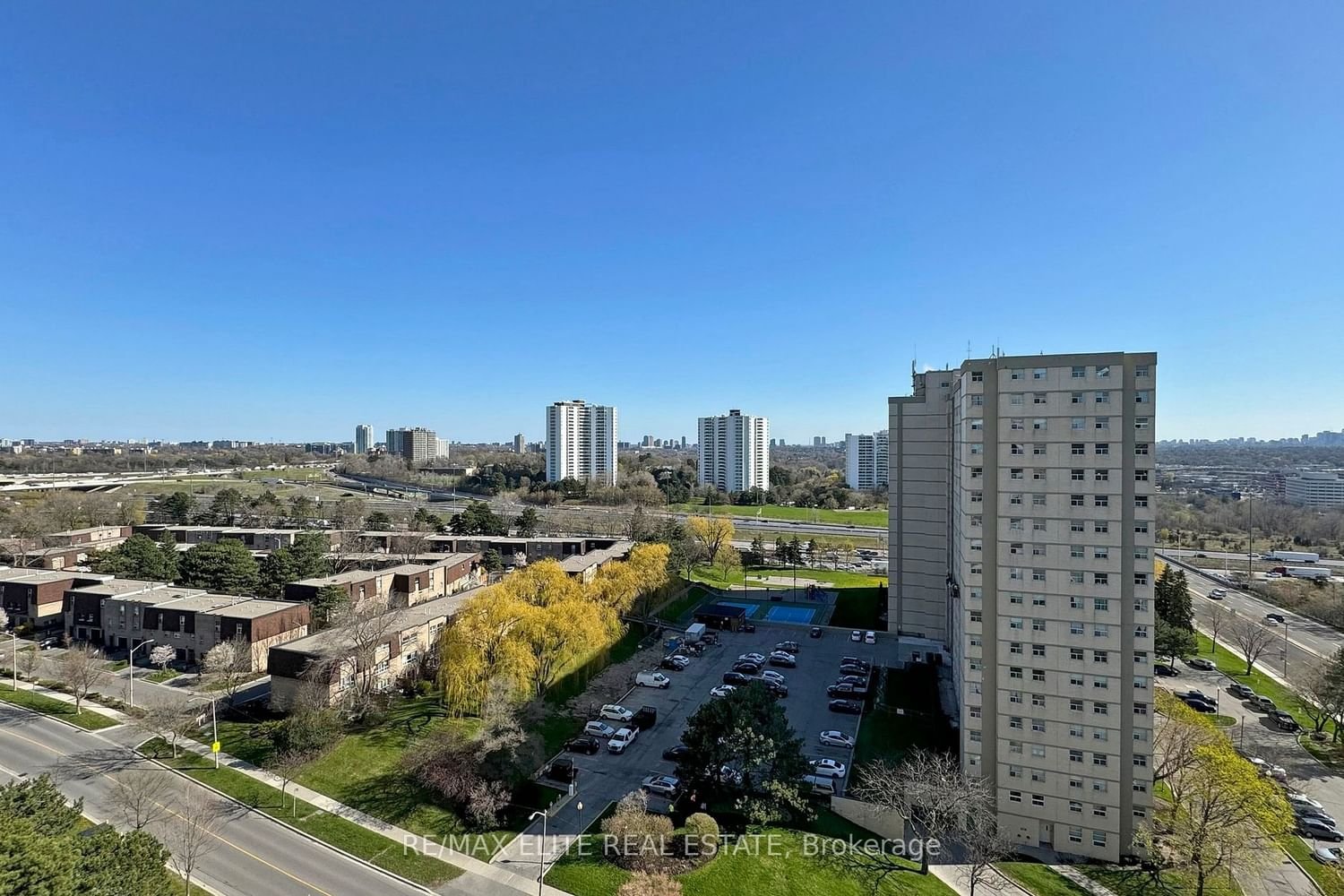 10 Parkway Forest Dr, unit 1505 for sale - image #29