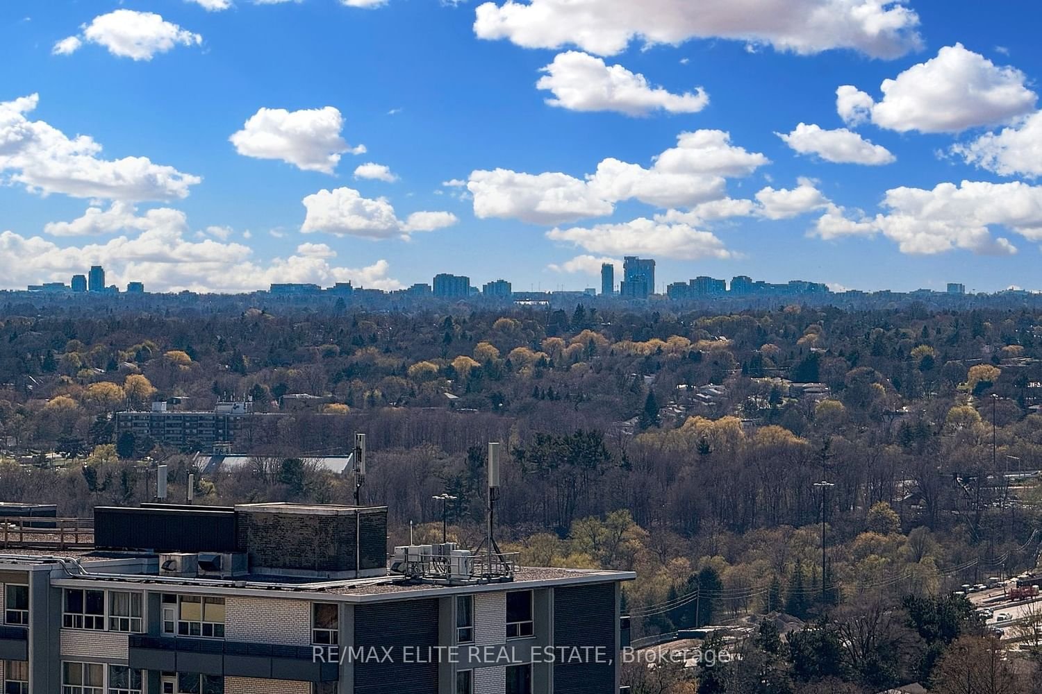 10 Parkway Forest Dr, unit 1505 for sale - image #31