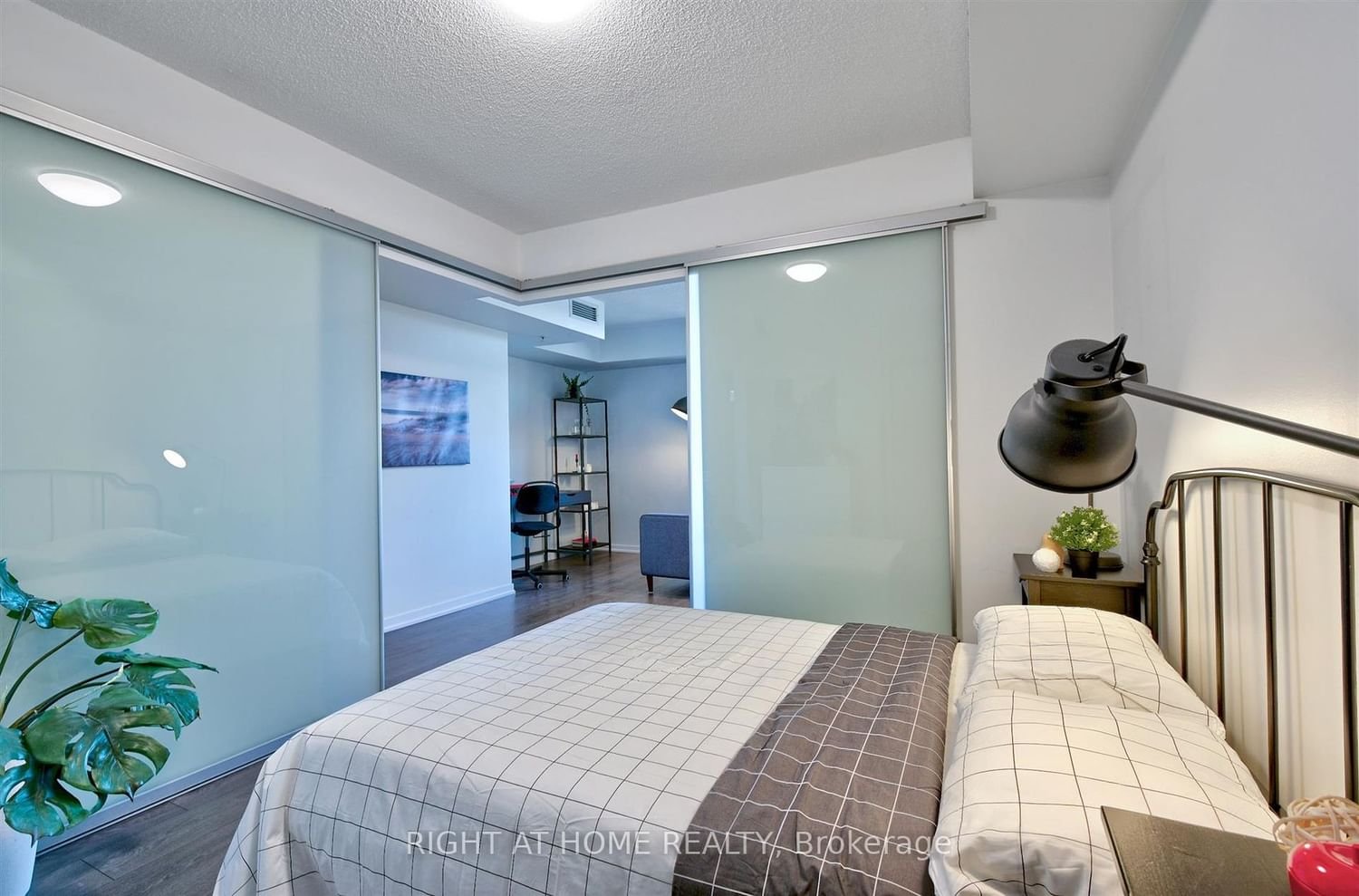 68 Abell St W, unit 336 for rent - image #7
