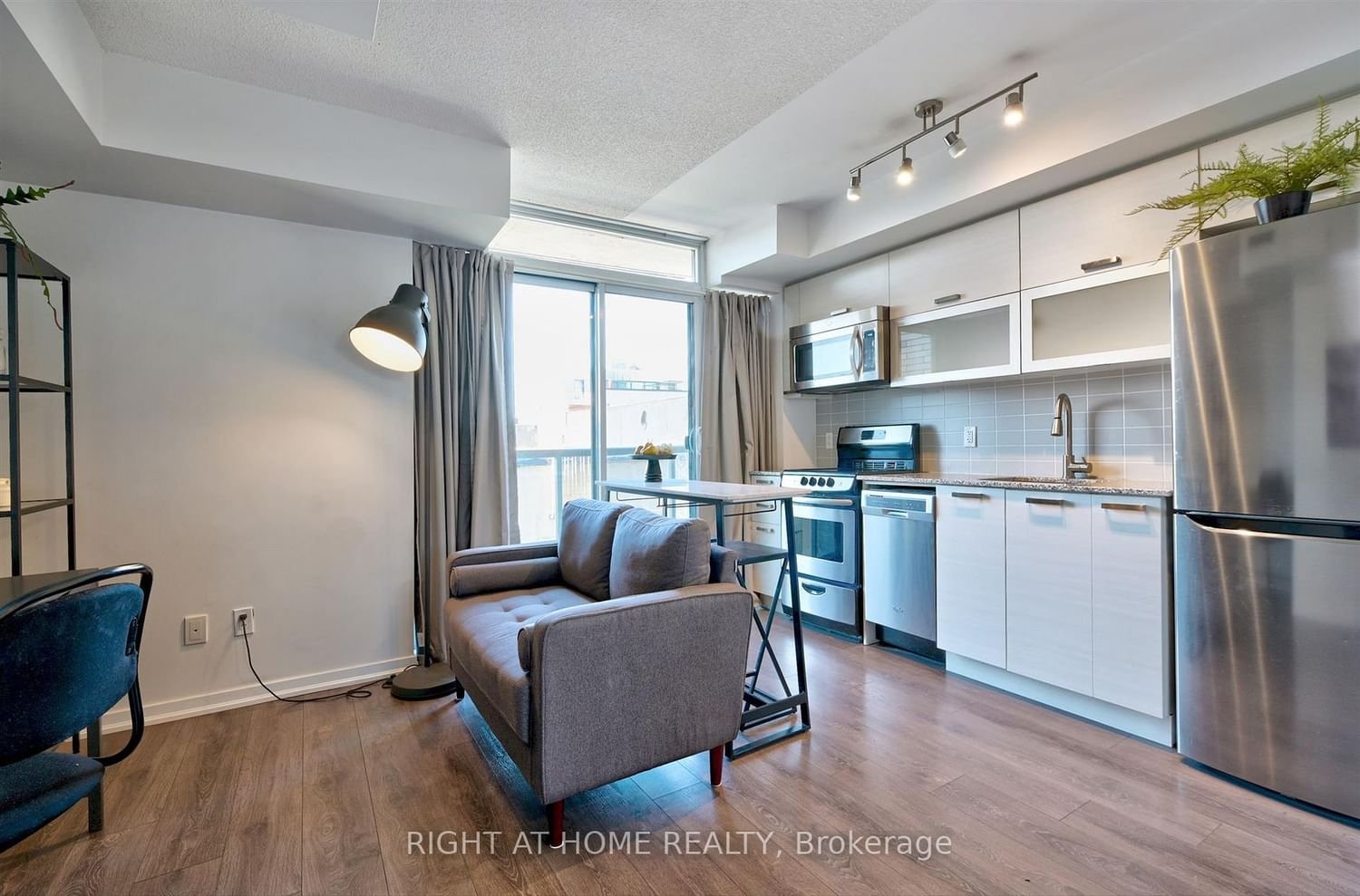 68 Abell St W, unit 336 for rent - image #8